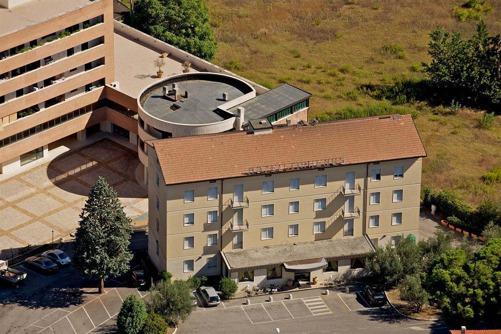 Hotel Tirrenus Perugia Ngoại thất bức ảnh